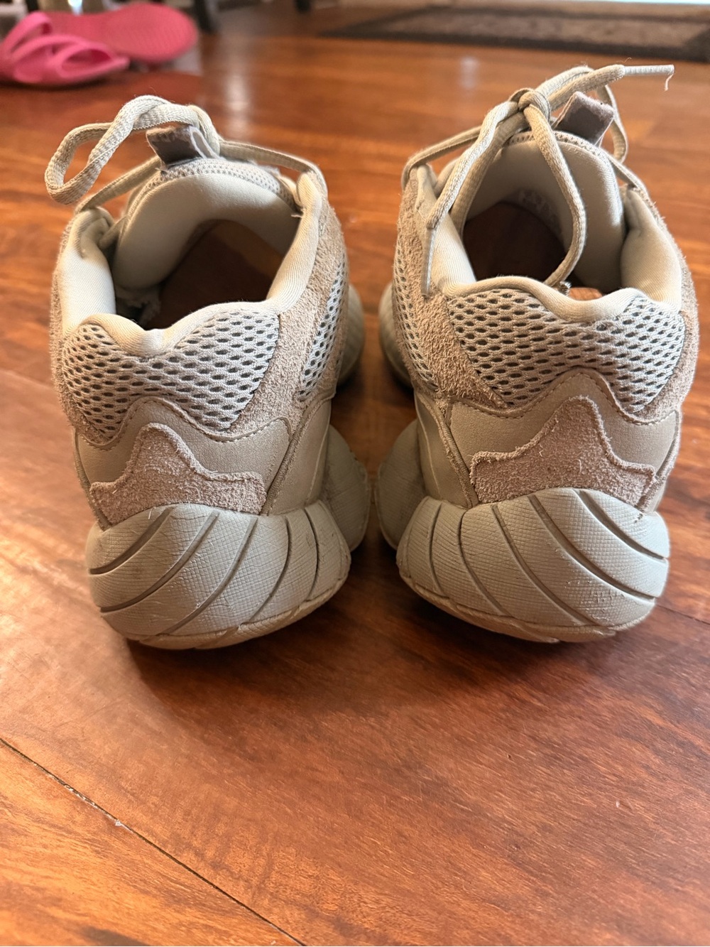 Size 10.5 - adidas Yeezy 500 Taupe Light Men’s Gray - Picture 7 of 9
